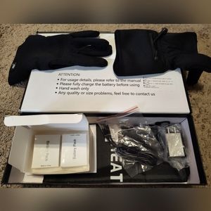 Intelligent heating gloves.